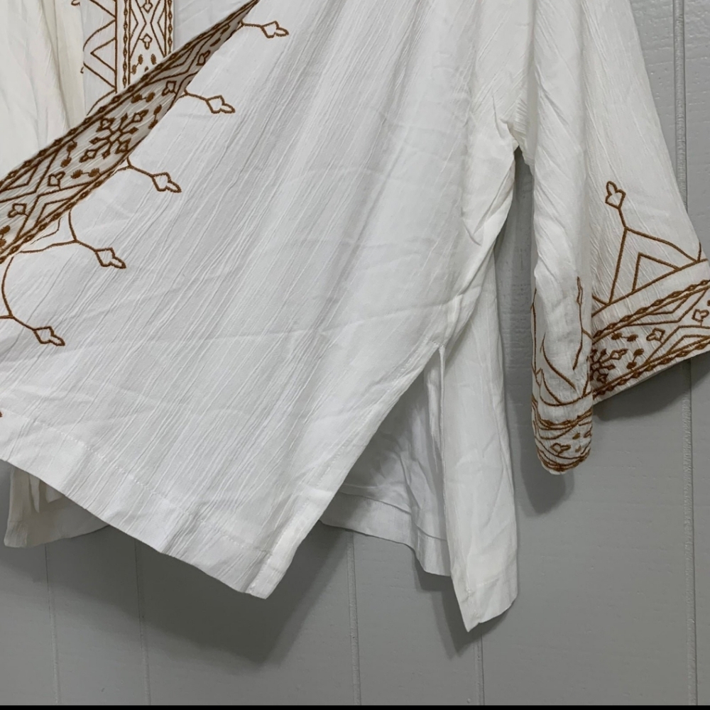 Chico's Elegant Cream Embroidered Kimono - Picture 8 of 10
